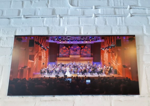 -Somewhere over the rainbow-